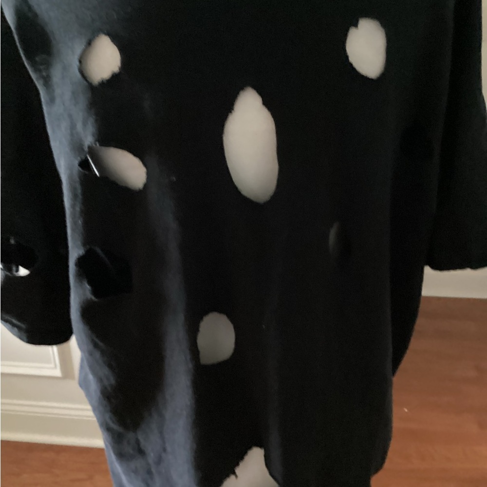 Black Graphic Distressed Recycled Tee Shirt - Picture 5 of 8